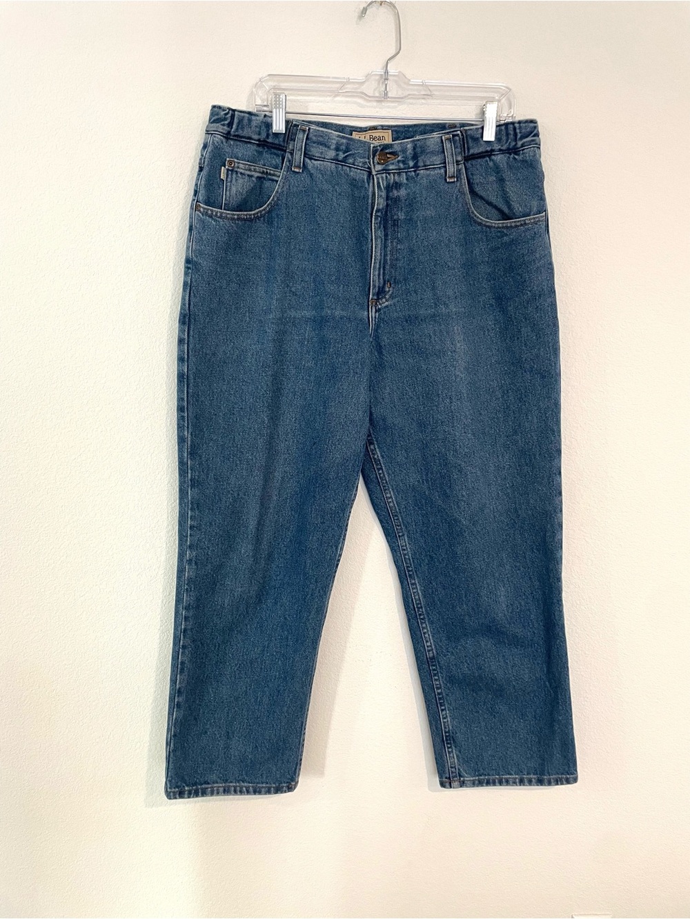 L.L. Bean Men's 36x28 Relaxed Fit 100% Cotton Blue Denim Jeans